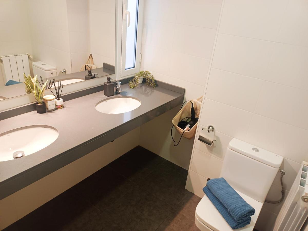 Private Rooms In Born Барселона Екстериор снимка