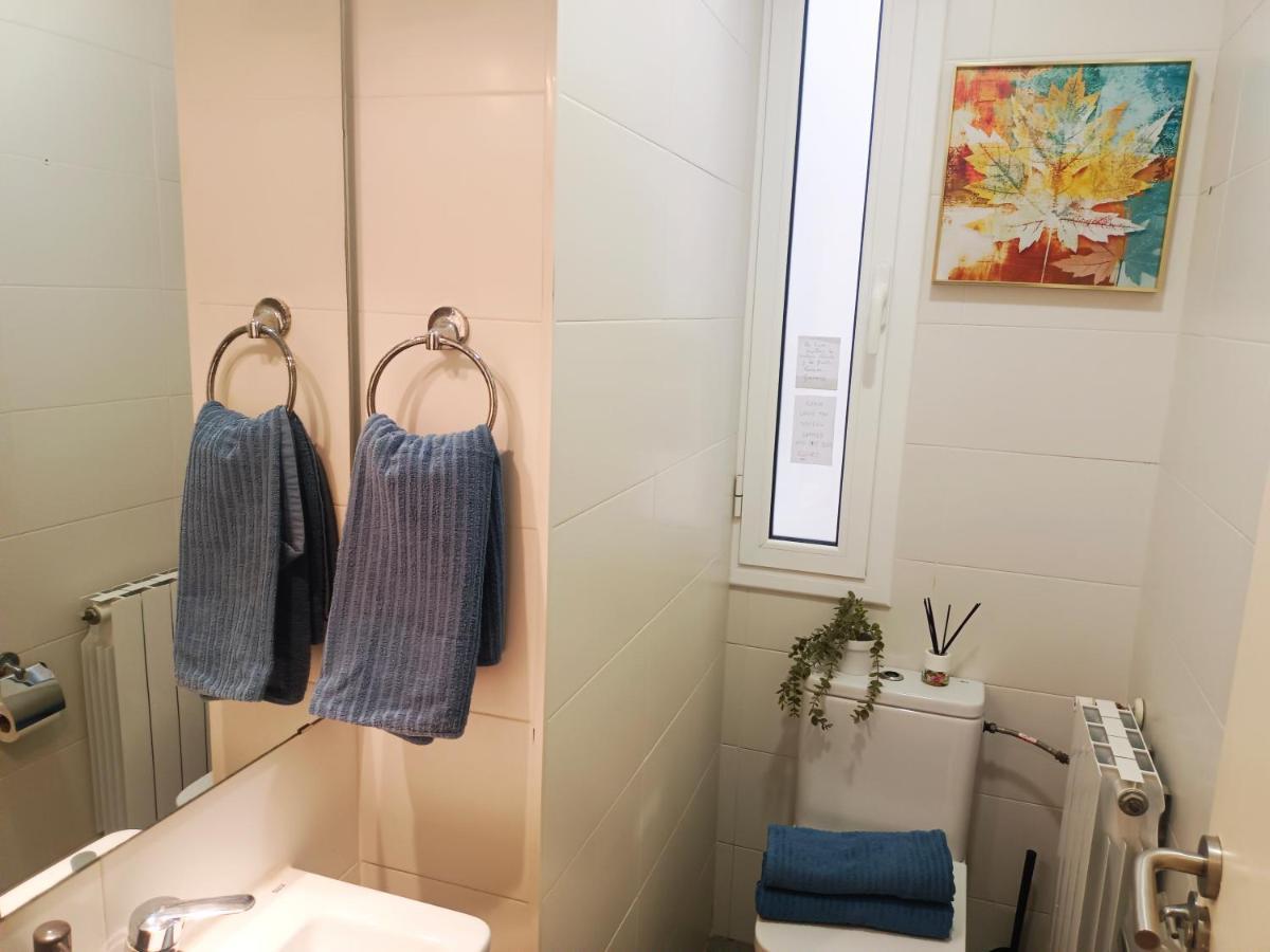 Private Rooms In Born Барселона Екстериор снимка