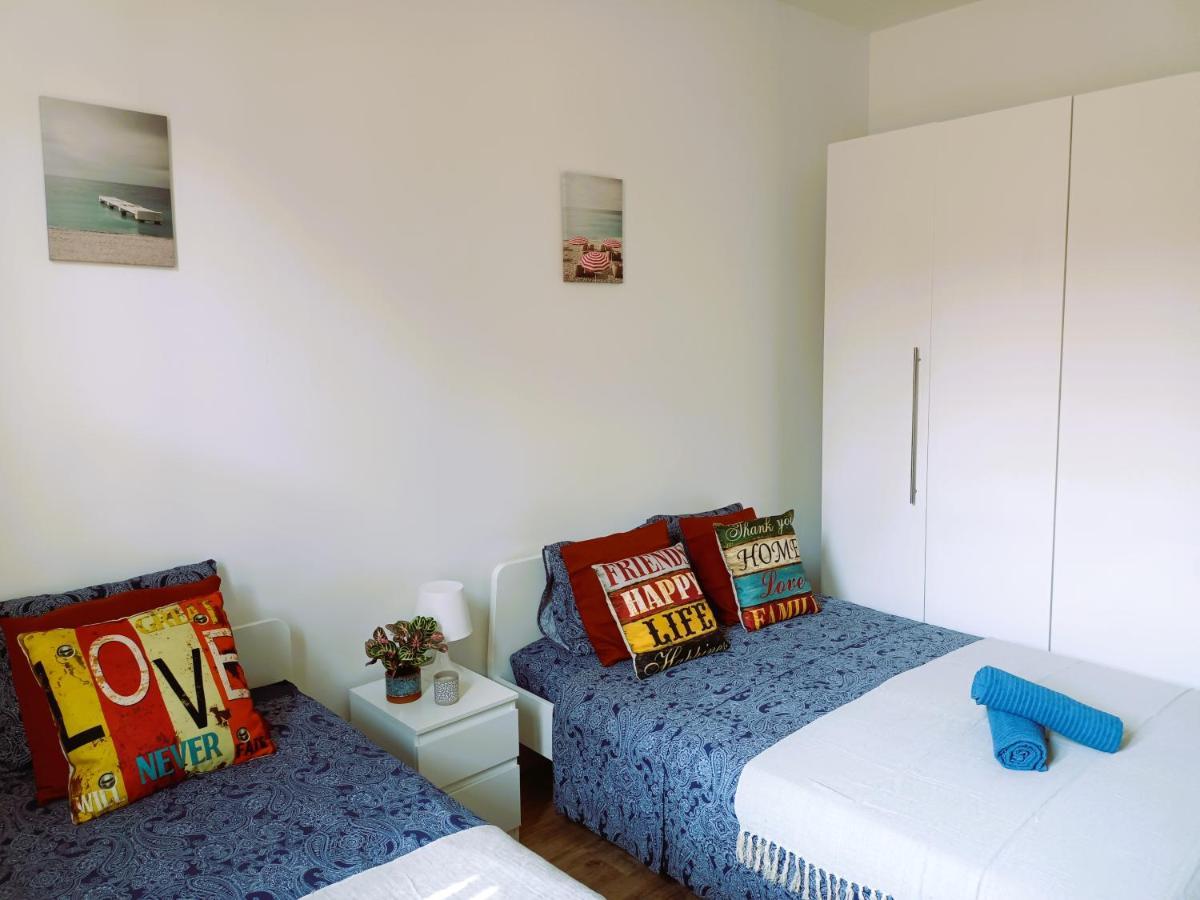 Private Rooms In Born Барселона Екстериор снимка